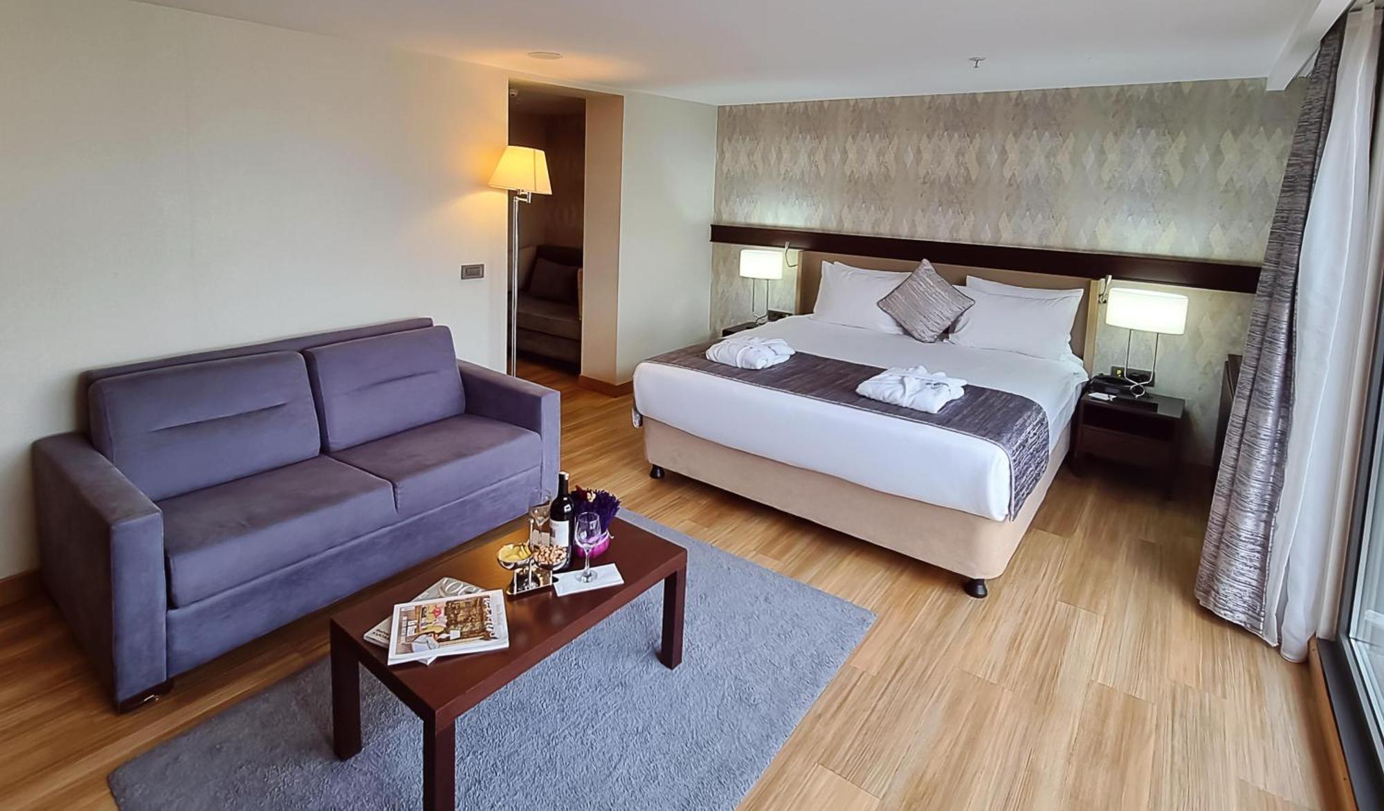 Otel Port Bosphorus 4*